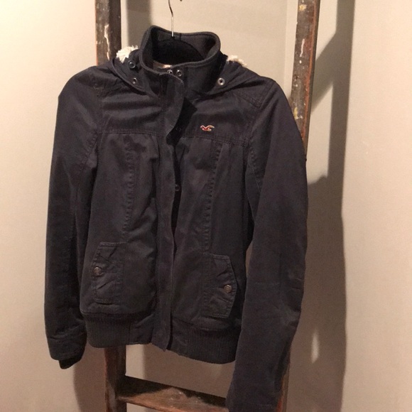 Hollister winter jacket - Picture 2 of 5